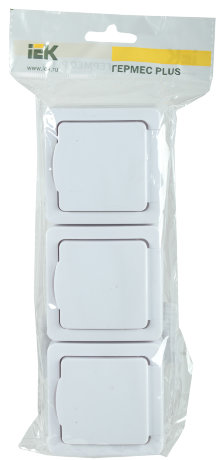 Розетка 4-местная для открытой установки РСб24-3-ГПБб с заземляющим контактом IP54 ГЕРМЕС PLUS белый IEK