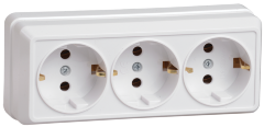 Розетка 3-местная для открытой установки РС23-3-ОБ с заземляющим контактом 16А ОКТАВА белый IEK