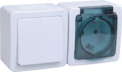 Блок горизонтальный для открытой установки БГб-22-31-ГПБд (Выключатель 1-клавишный + розетка 1-местная с заземляющим контактом) IP54 ГЕРМЕС PLUS (белый/дымчатый) IEK