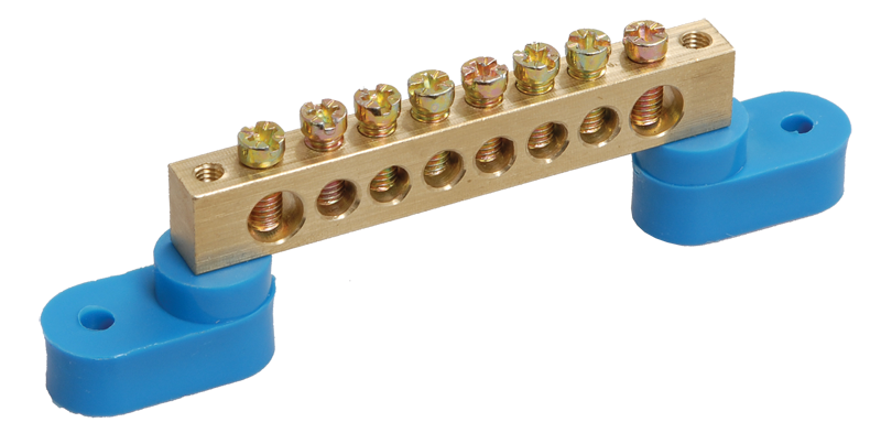 Шина N "ноль" на двух угловых изоляторах ШНИ-6х9-8-У2-С IEK